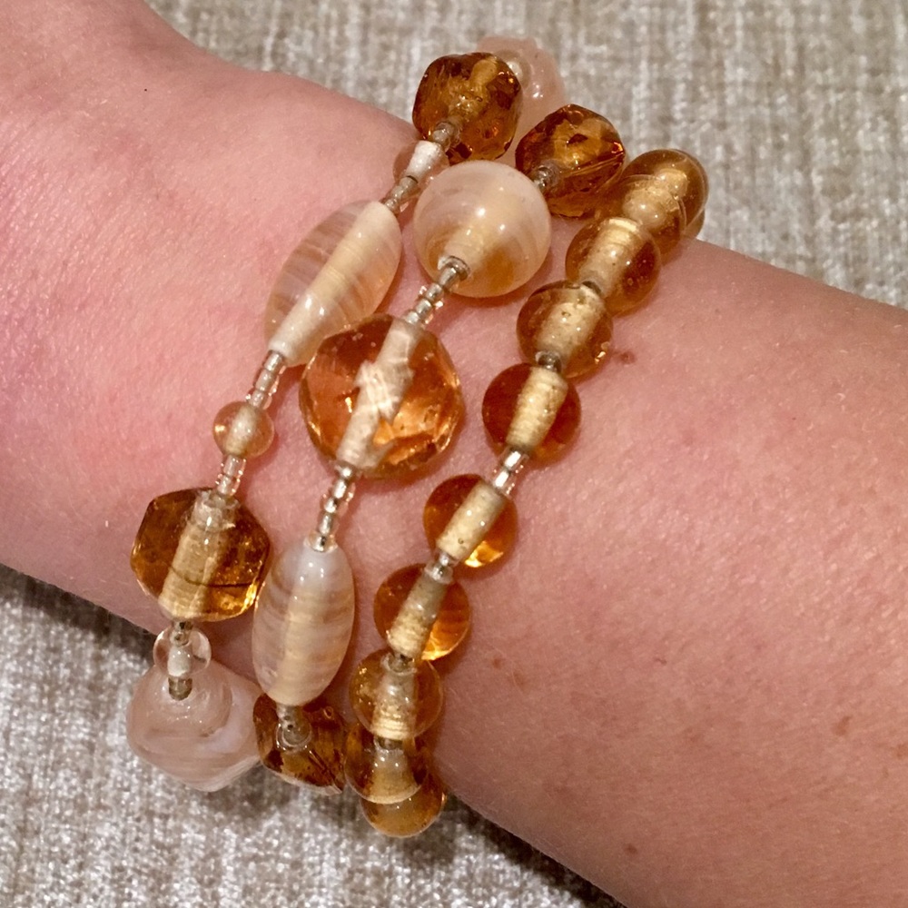 🐥 Amber Stretch Bracelets (PLUS 1 FREE!!)